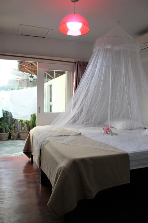 Baan Park Raak Backpacker Hostel Chiang Mai Exteriör bild